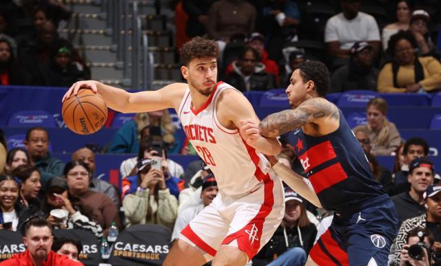 中国足彩网赛事中心-新火箭三少更凶猛！阿门创神迹，一数据比肩姚明