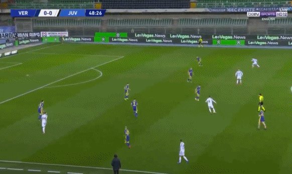 1614462923047096576.gif 足球联赛-【意甲】C罗破门难救主 尤文1比1维罗纳落后国米7分