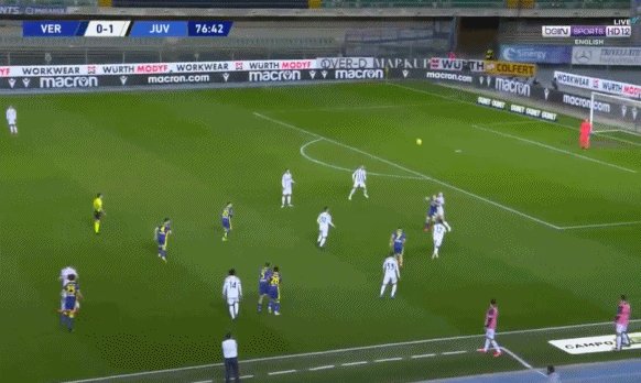 1614462926042088128.gif 足球联赛-【意甲】C罗破门难救主 尤文1比1维罗纳落后国米7分