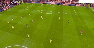 1770467532785059163.gif 欧洲杯-【英超】姆伯莫、B费破门 曼联2比0热刺