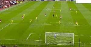 1770468688016043101.gif 欧洲杯-【英超】姆伯莫、B费破门 曼联2比0热刺